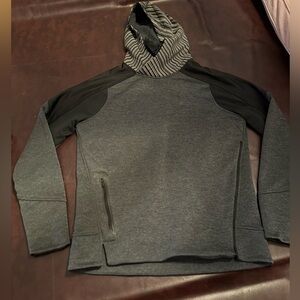 Oakley hoodie
